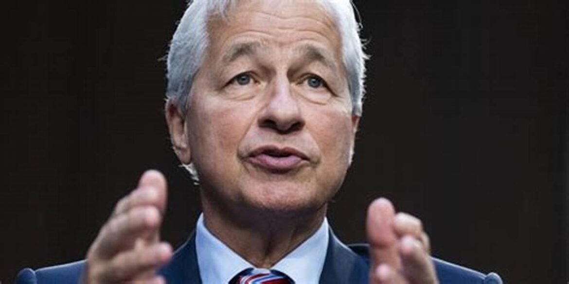 Jamie Dimon Warns of Sudden U.S. Downturn Despite Strong Data