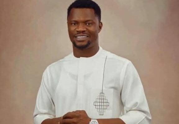 Nigerian Gospel Singer Toluwanisings Dies, Leaving Fans Mourning His Life and Music